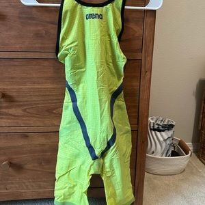 Arena Carbon Powerskin Tech Suit